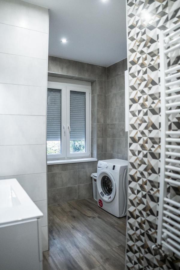 Attila Luxury Apartment Szeged Exteriör bild